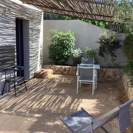 Casa Laurel Appartement Figari  Buitenkant foto
