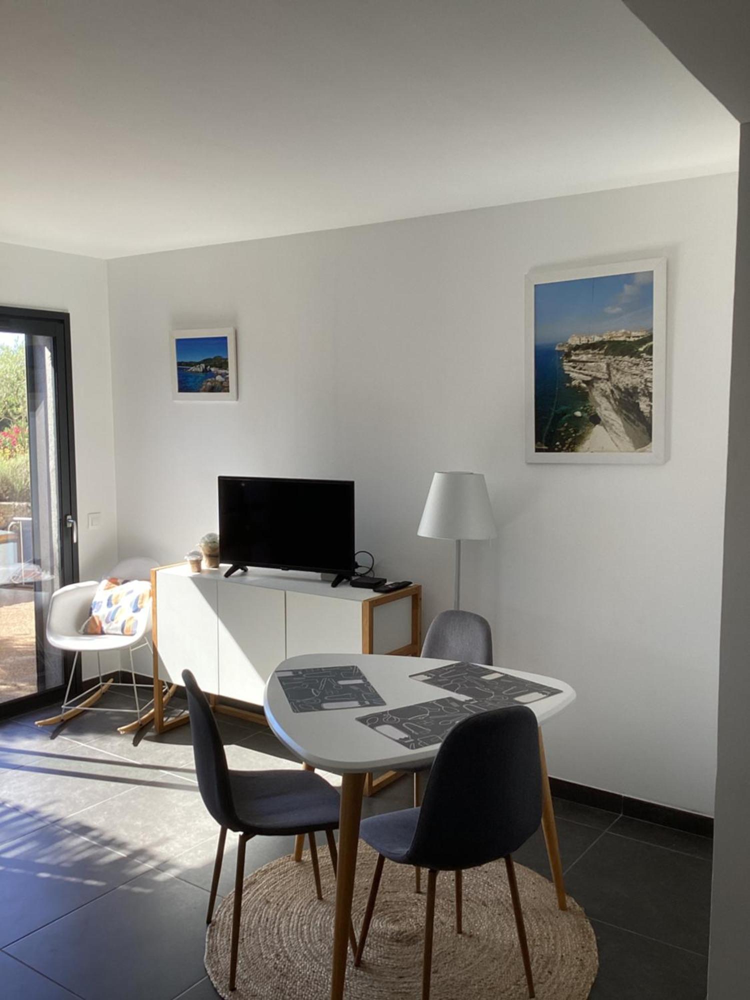 Casa Laurel Apartment